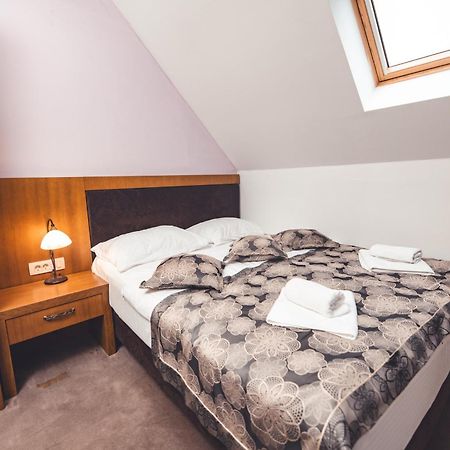 Etno Selo Stanisici Hotel Leonida Dijelovi ภายนอก รูปภาพ