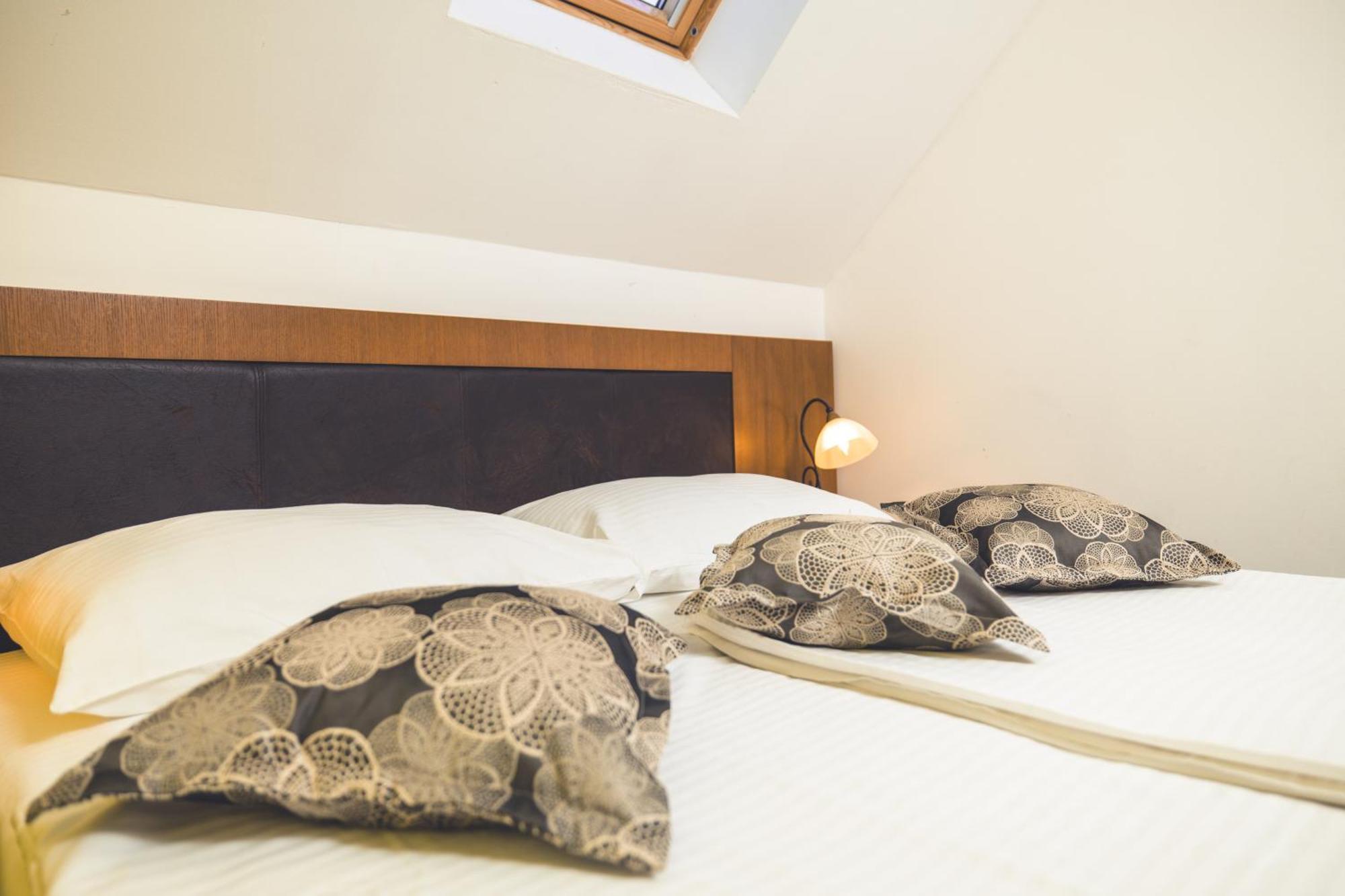 Etno Selo Stanisici Hotel Leonida Dijelovi ภายนอก รูปภาพ