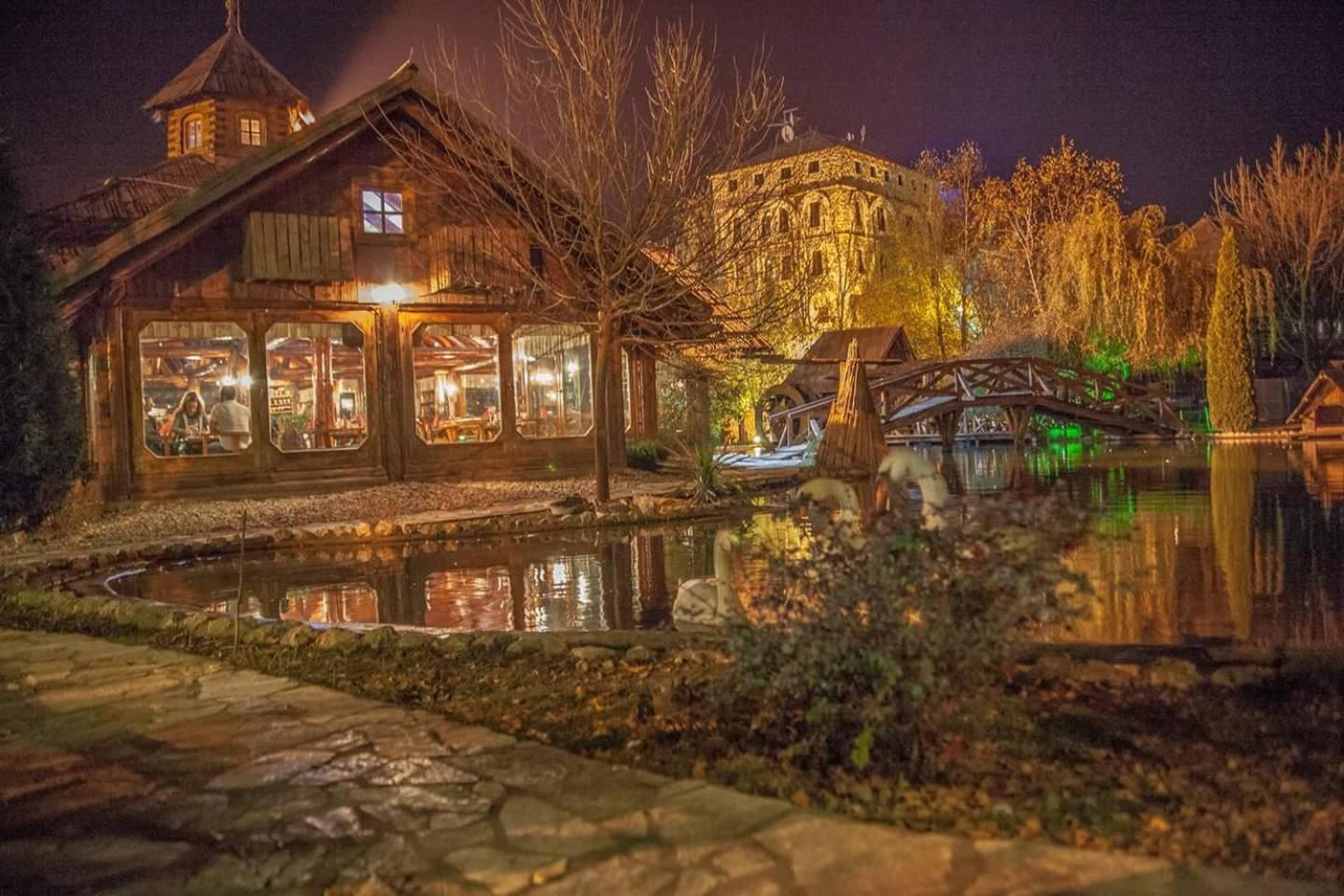 Etno Selo Stanisici Hotel Leonida Dijelovi ภายนอก รูปภาพ