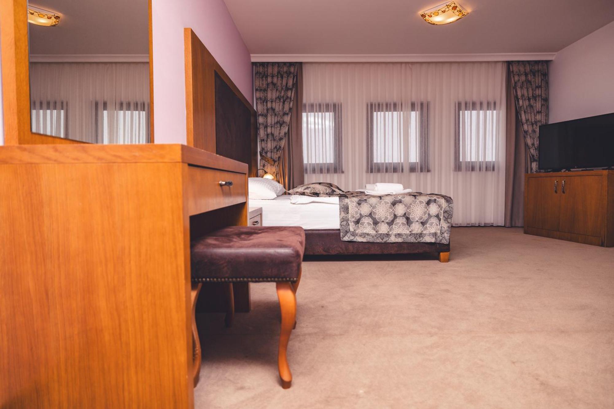 Etno Selo Stanisici Hotel Leonida Dijelovi ภายนอก รูปภาพ