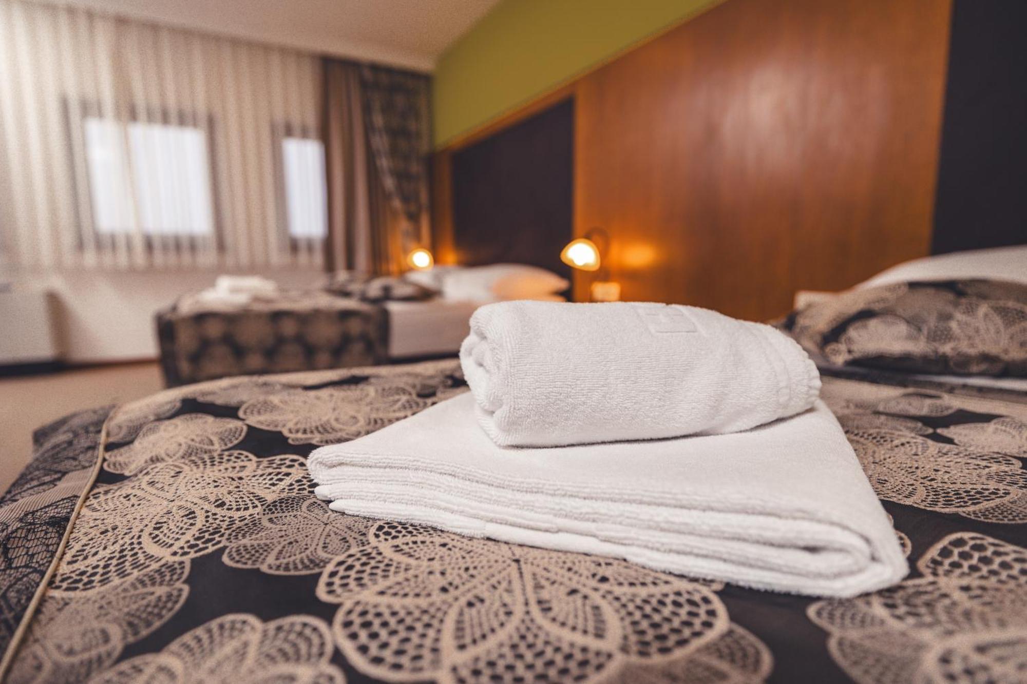 Etno Selo Stanisici Hotel Leonida Dijelovi ภายนอก รูปภาพ