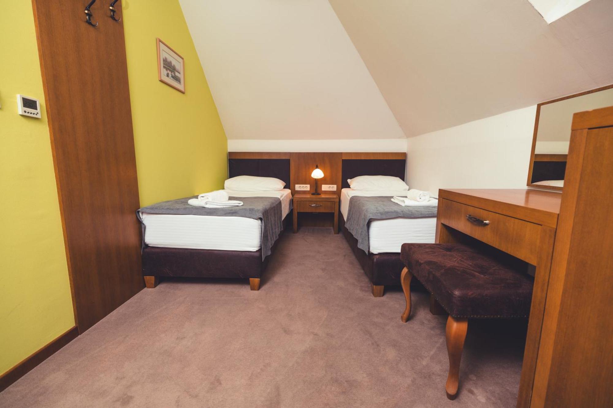 Etno Selo Stanisici Hotel Leonida Dijelovi ภายนอก รูปภาพ
